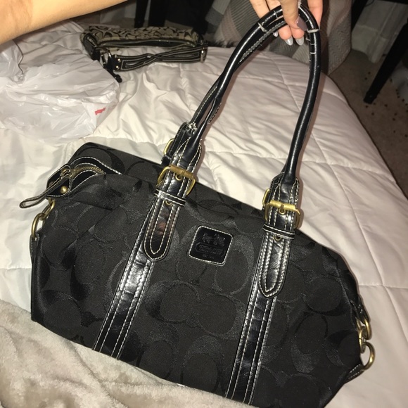 Coach purse - Picture 2 of 7