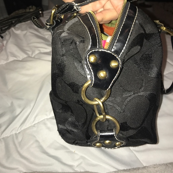 Coach purse - Picture 6 of 7