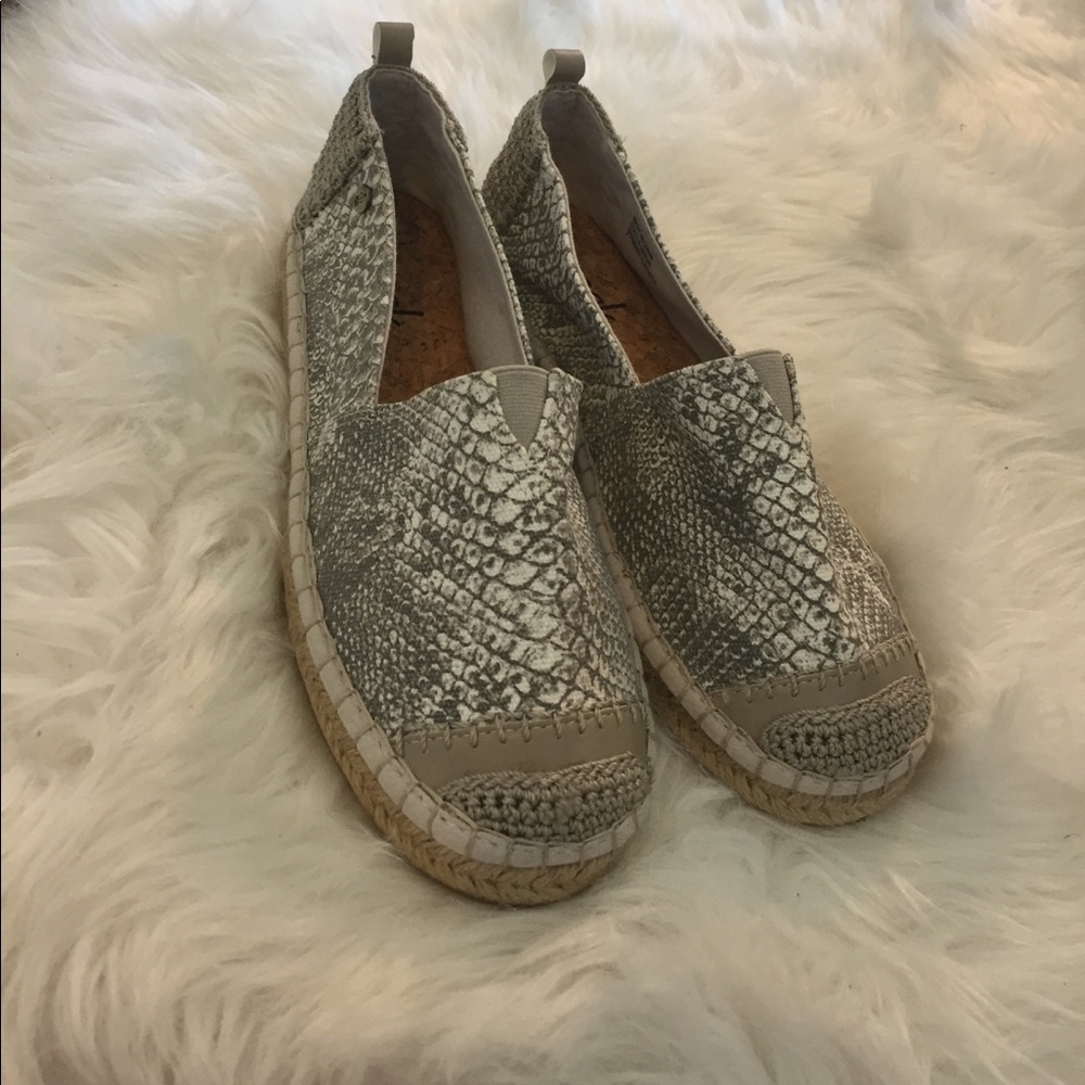 Snakeskin espadrilles