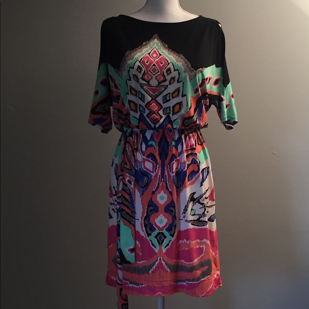 Gorgeous!!!! 3/4 split sleeves