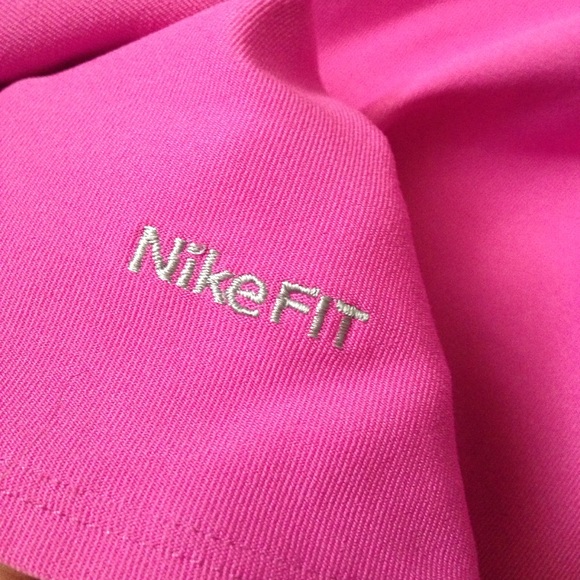 Nike Dri Fit tank Size medium - Picture 7 of 7