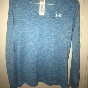 Under Armour Women’s Heat Gear Athletic Top