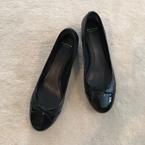 Cole Haan size 8 low heel shoes