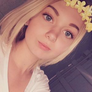 Meet your Posher, Brittney