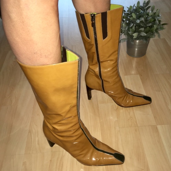 donald pliner leather boots