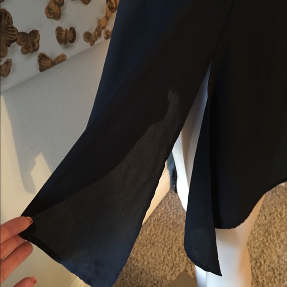 ✨black express top✨ - Picture 6 of 8