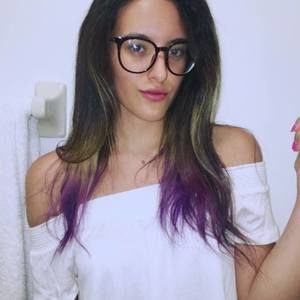 Meet your Posher, Mariana