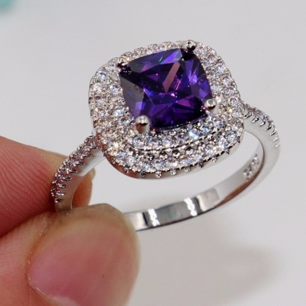 2ct Purple Diamonique 6mm CZ Sterling Silver Ring - Picture 4 of 6