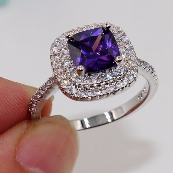 2ct Purple Diamonique 6mm CZ Sterling Silver Ring - Picture 4 of 6