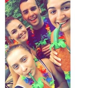 Meet your Posher, Brittney