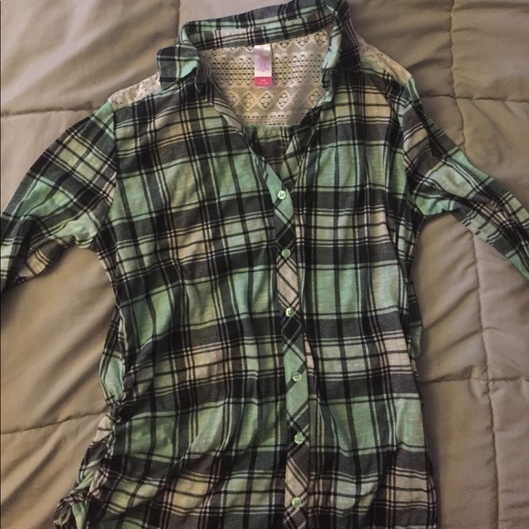 No Boundaries Tops - Button up shirt.