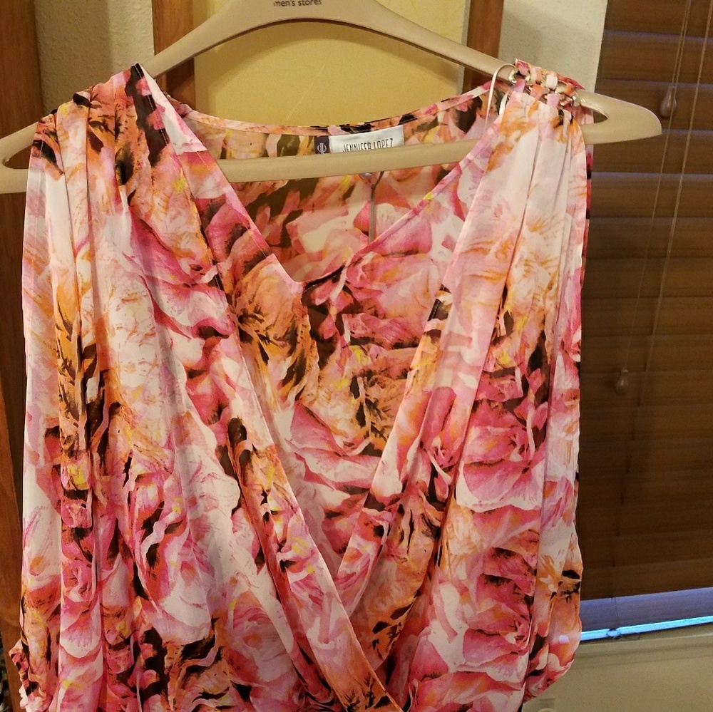 Cold shoulders blouson blouse - Picture 1 of 4