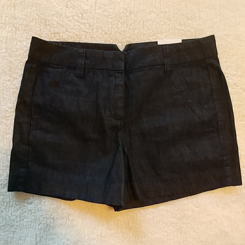 New! Refined denim shorts