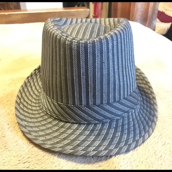 Fedora hat - Picture 3 of 3