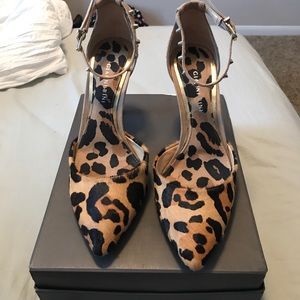 Gianni Bini ankle pumps