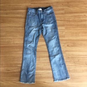 Brandy Melville High Waisted Jeans