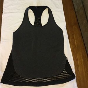 Sports tank top