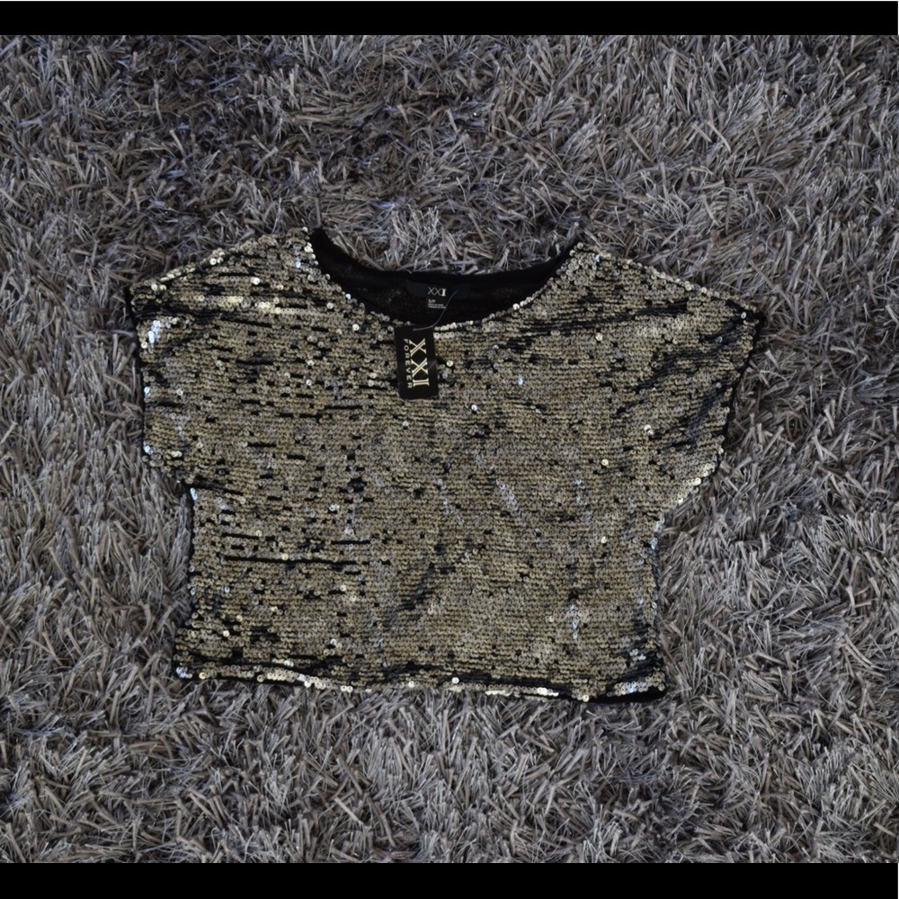 Silver/black sequin top