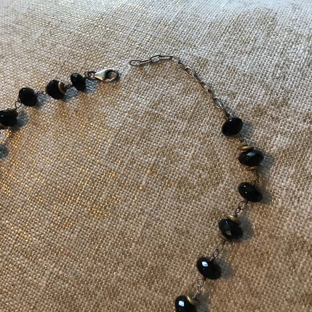 Shell Flower Necklace - Picture 3 of 4