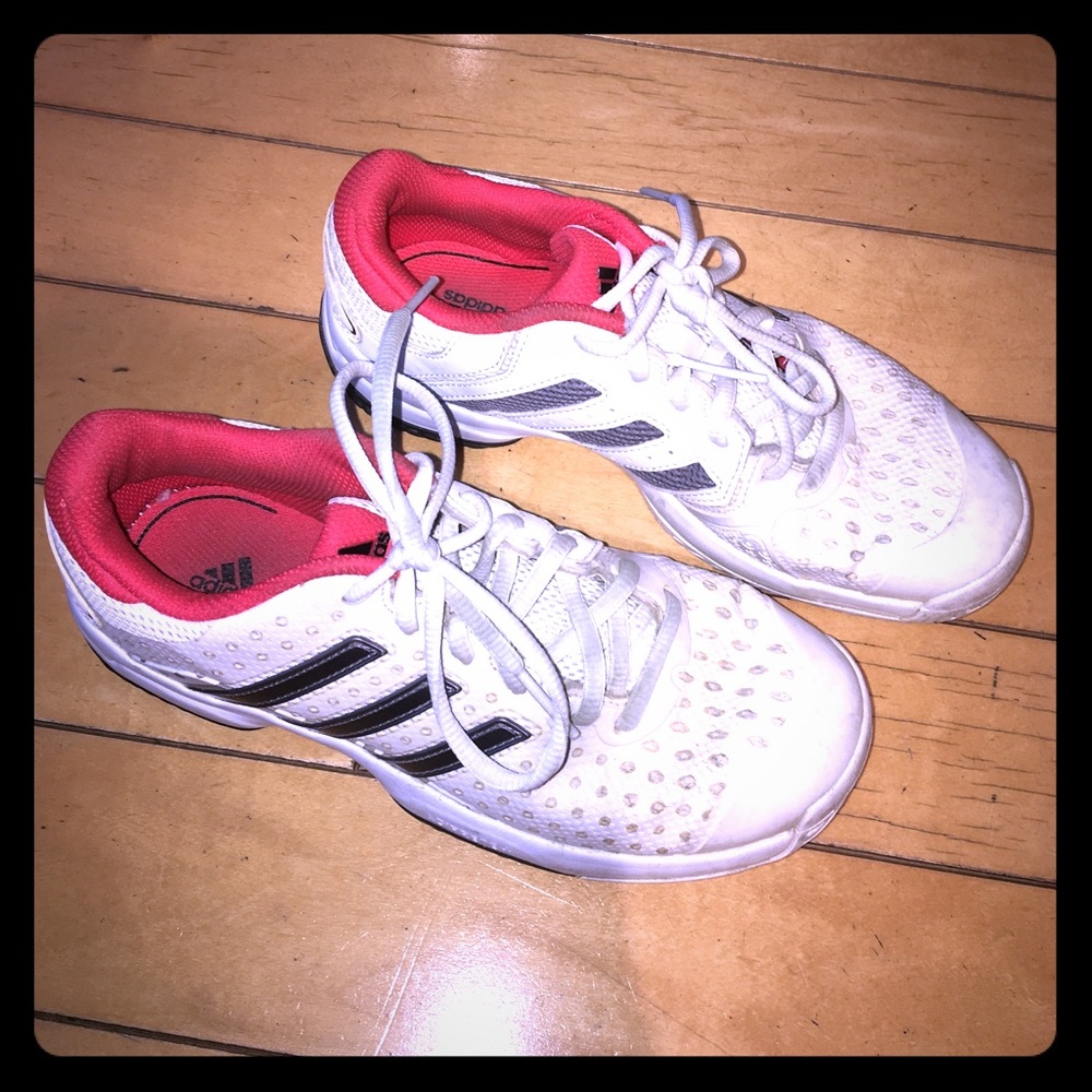 Adidas kids tennis sneakers size 3