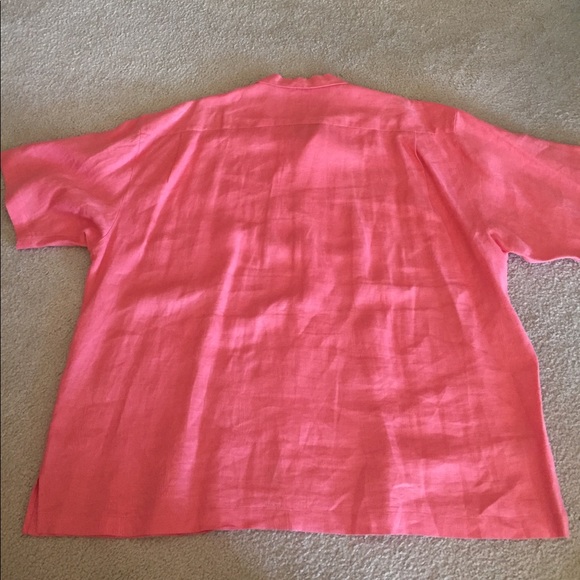 Men's Tommy Bahama pink linen button up shirt - Picture 5 of 5