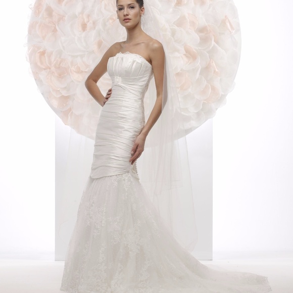 White Dreams Style 4111
