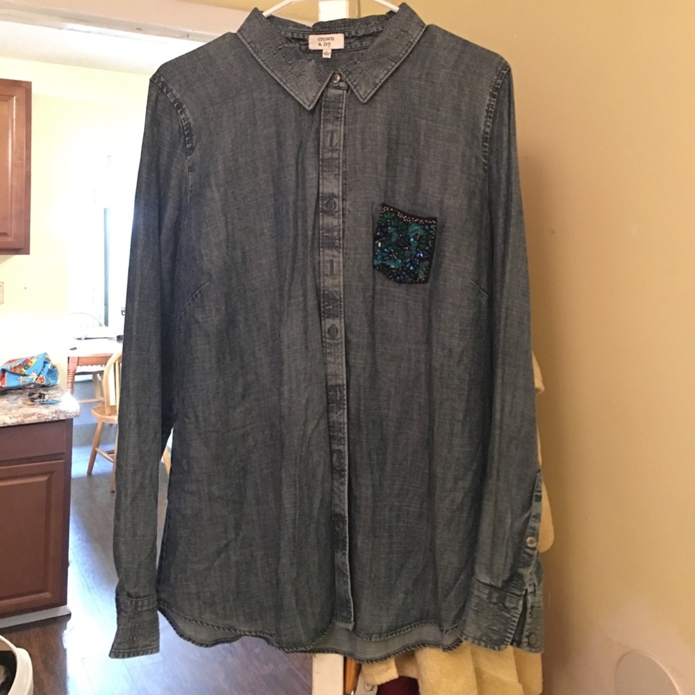 Crown and Ivy chambray