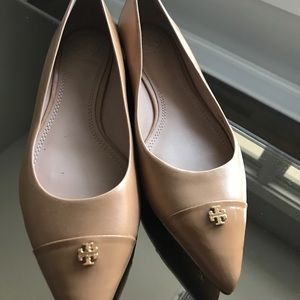 Tory Burch Pointed Toe Nude Flats Size 7