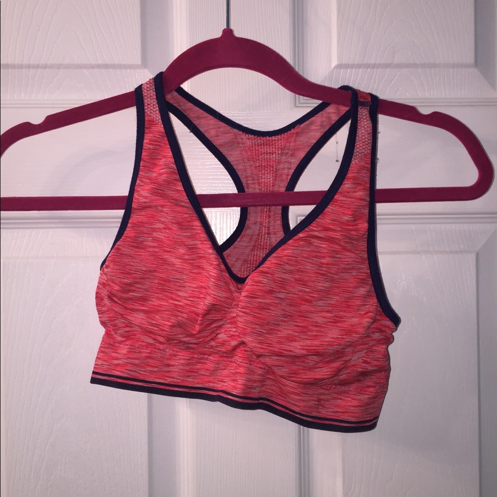 Danskin sports bra