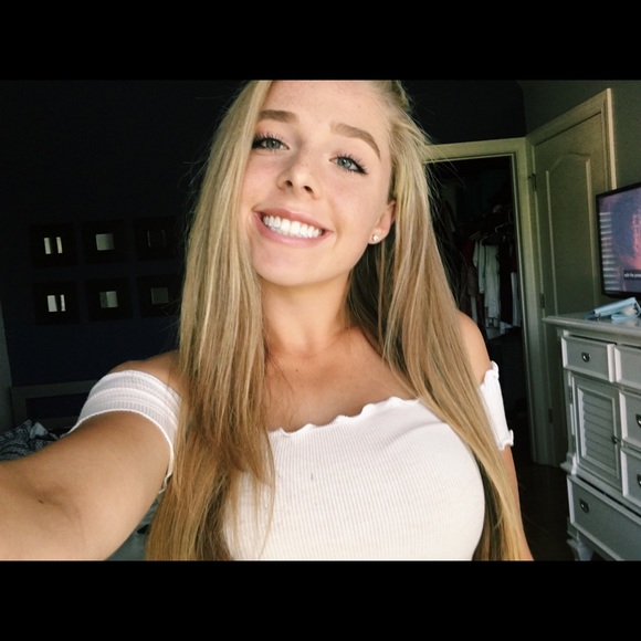 Meet your Posher, Cami - Picture 1 of 1