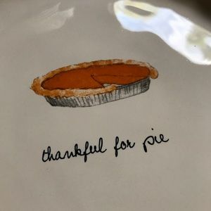 Rae Dunn Pie Plate