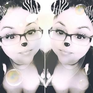 Meet your Posher, Marisa