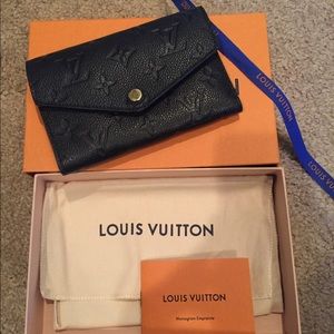 Louis Vuitton Black wallet - Black Monogram
