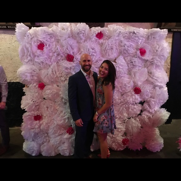 Meet your Posher, Myriah - Picture 3 of 3