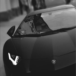 Meet your Posher, Luis