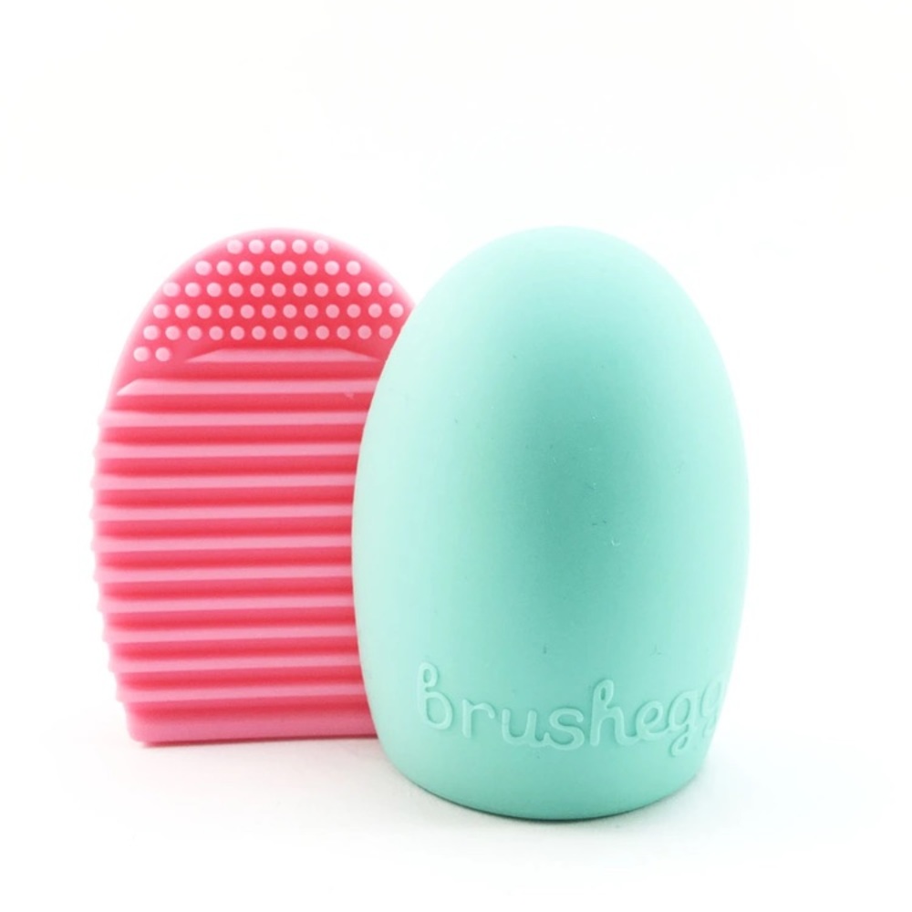 TWO Makeup brush cleanser (BrushEgg)