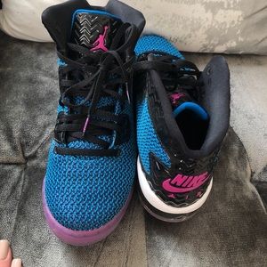 Jordan’s size 5Y