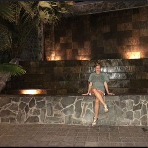 Meet your Posher, Carol-anne