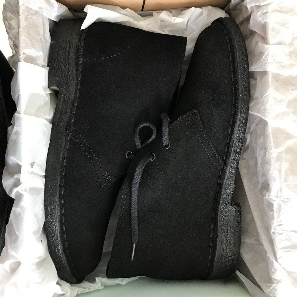 BRAND NEW 7.5 Clarks Black Desert Boot