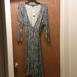 Adorable Gap Wrap Dress!