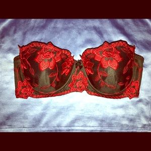 34C strapless floral push-up bra