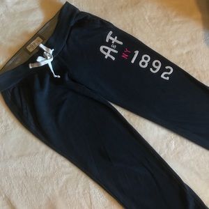 A&F size XS crop sweatpants