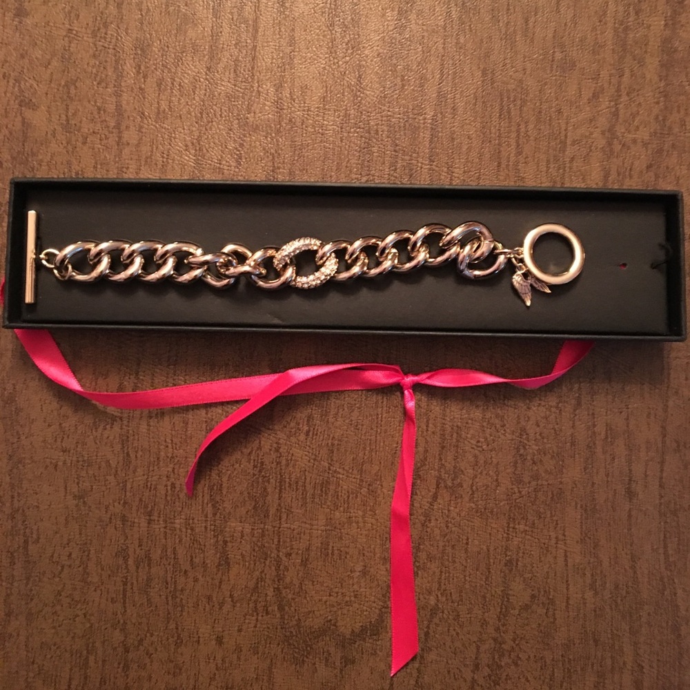 NWT Victoria's Secret Bracelet