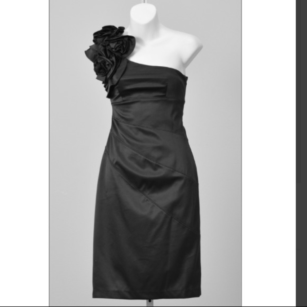 Jessica Simpson Little Black Dress