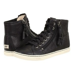 UGG Leather Tennis Shoes Sz 8.5