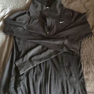 Black full zip up Nike jacket