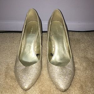 Gold glitter wedges