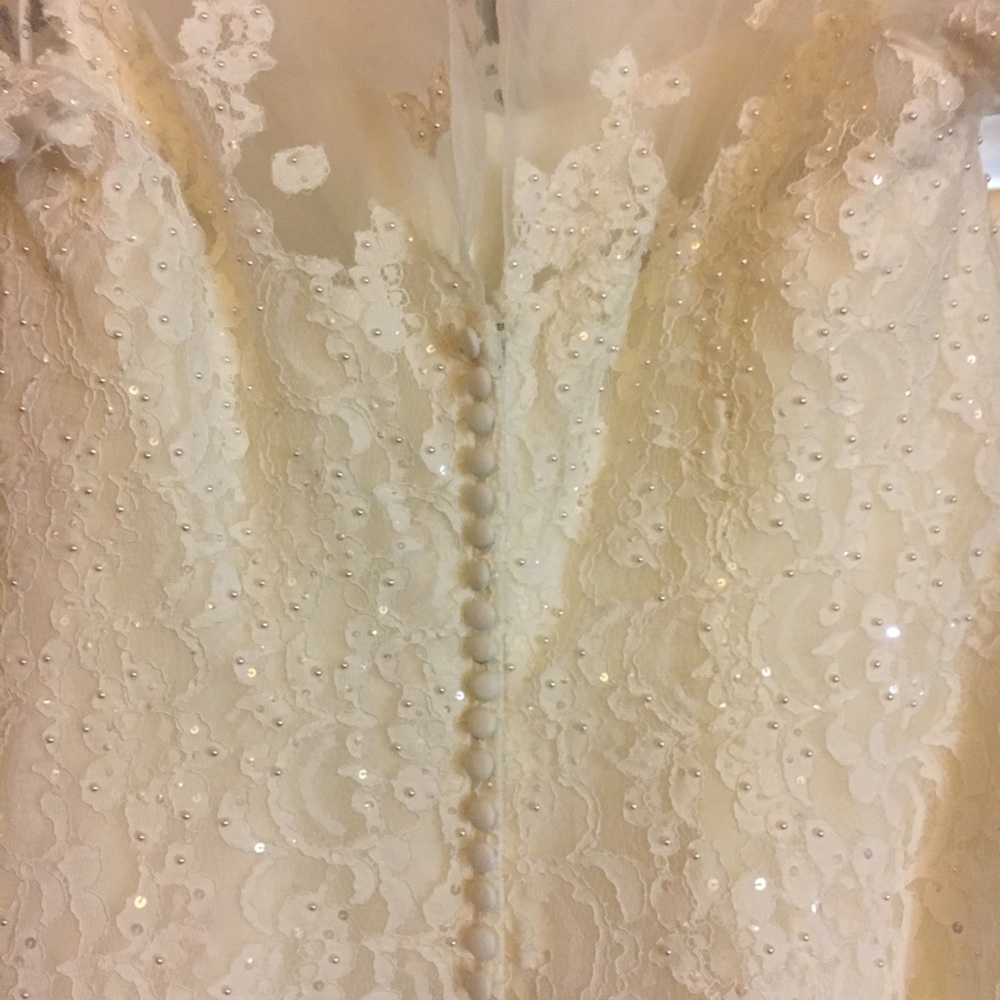 Audrey Hepburnesque wedding T length dress - Picture 4 of 7