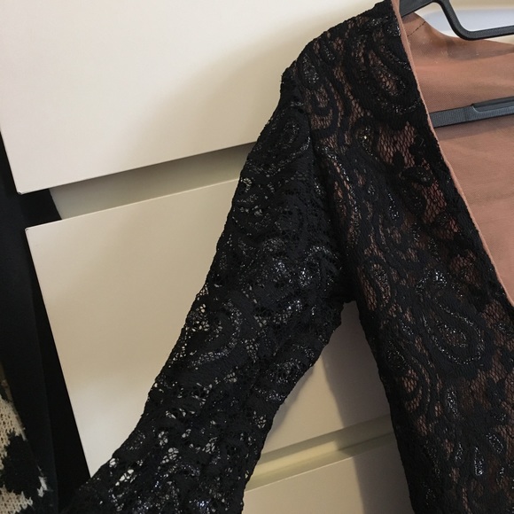 Cute minidress in Perfect condition. - Picture 3 of 3