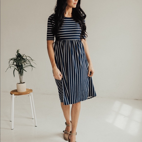 Striped Midi Dress with Pockets - Navy/Ivory - Picture 5 of 7